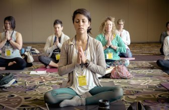 What is Hot Yoga and the Benefits of Hot Yoga?